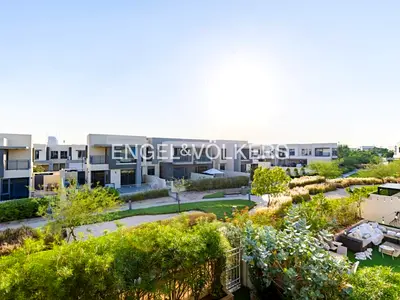 Single Row | Close to amenities | Vacant Soon