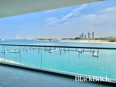 Sea Views | Great Location | Vacant Now
