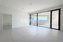 Private Elevator | Canal View | Vacant now