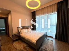 2BR LAKE VIEW | CORNER UNIT | FULLY FURNISHED
