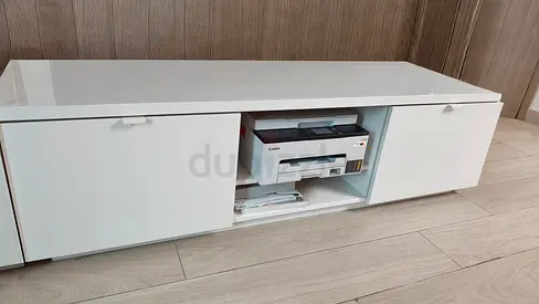 IKEA BYÅS TV Bench High Gloss White – TV Unit – Dubai