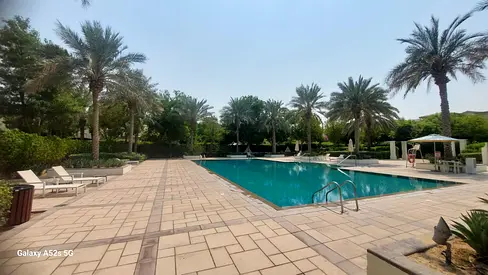 SPACIOUS LAYOUT-3 BED WITH MAIDS VILLA-TYPE 3M