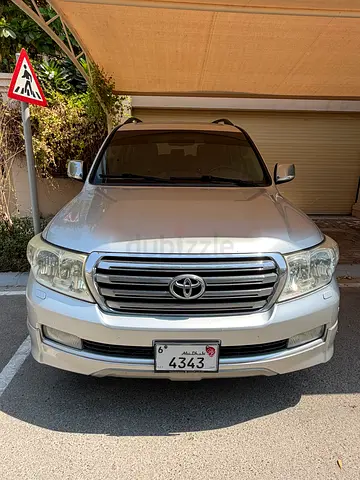 Toyota Land Cruiser GXR GCC Specs