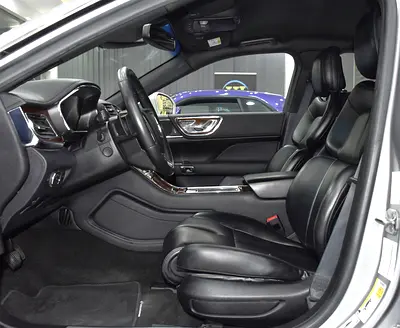 2020 Lincoln CONTINENTAL 照片 10