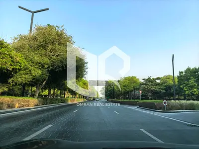 Prime Boulevard 1 Deal | Vacant 1BR with 2 Balconies | Freehold AED 790K