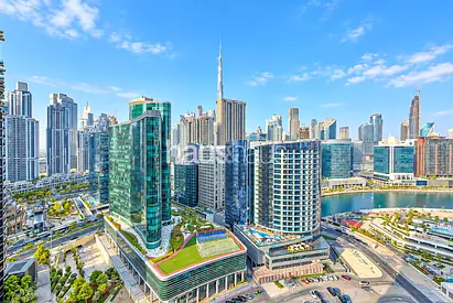 Studio | Downtown Skyline View | Ready Soon