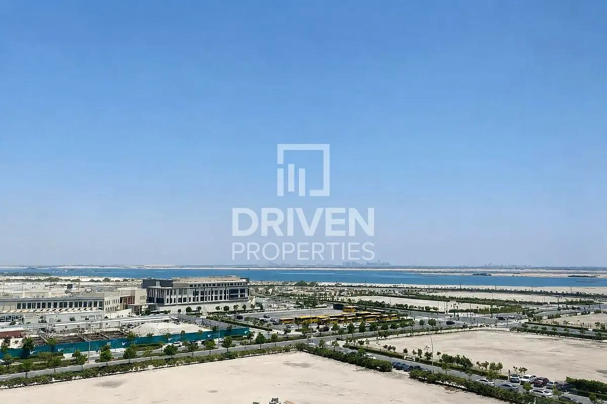 2BR Apartment | Urban Lifestyle | Prime Location