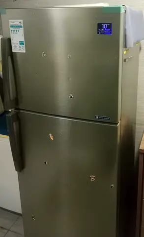 Good condition Samsung double-door refrigerator, top-freezer