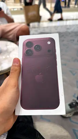 iphone 18 pro 256gb burgundy tdra sealed