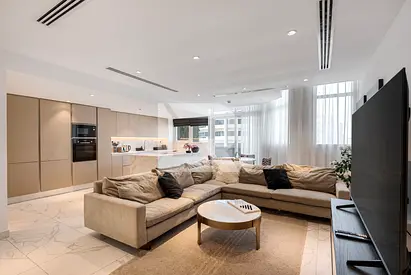 Upgraded, Vacant & Furnished | Viewing Essential