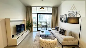 Luxurious 1BHK | Vacant |Fully Furnished