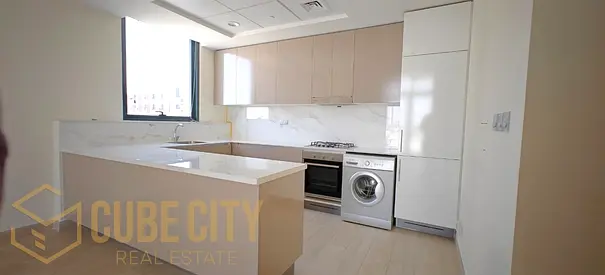 Short-Term Rent | Canal-Side Living | Stylish Studio