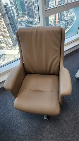 Comfortable Brown Leather Office Swivel Armchair On Wheels - Flawless Condition
