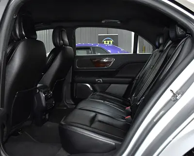 2020 Lincoln CONTINENTAL — миниатюра 17