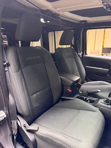 2021 JEEP WRANGLER — миниатюра 11