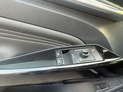 2022 Volkswagen ID.4 CROZZ thumbnail 12
