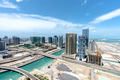 مفروشة بالكامل | إطلالة على البروج في مارينا سكوير | جاهزة للسكن
