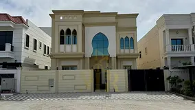 Luxury Villa for Sale in Al Alia | 7 Master Bedrooms | Two Floors & Roof | Includes Air Conditioning