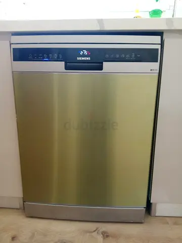 Siemens IQ300 three rack dishwasher with wifi model