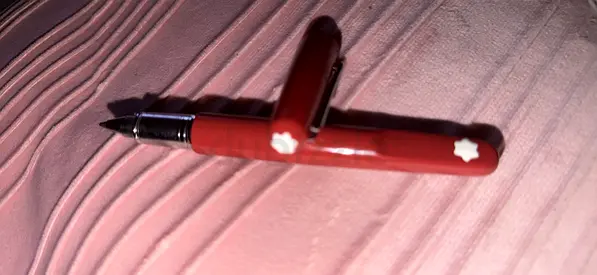 Montblanc Marilyn Monroe Ballpoint Pen - Ajman - 950 AED