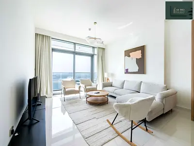 Private Beach | High Floor | Sea & Palm Views
