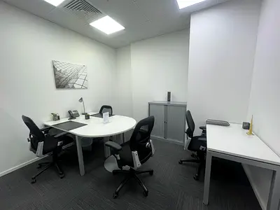 FURNISHED OFFICE SPACE - PRIVATE AND CO WORKING AVAILABLE - ALL INCLUSIVE