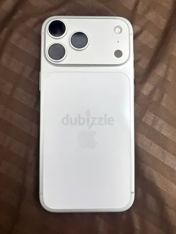 Silver iPhone with Apple+ coverage.Same like new iPhone with original box and bill.