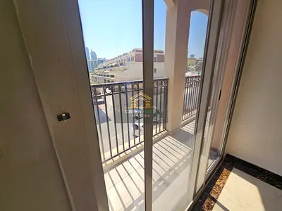 Spacious 1 Bedroom Plus Maid Room (Balcony)
