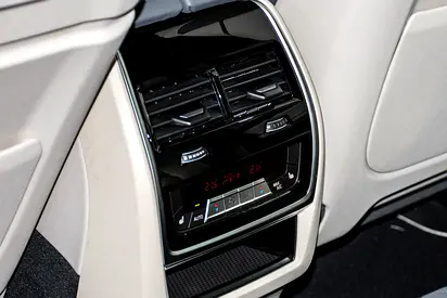 صورة مصغرة 19 لـ 2026 BMW X5