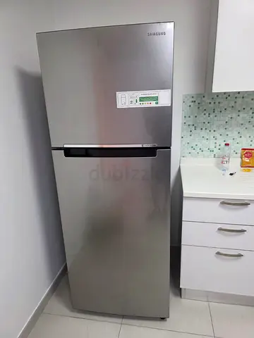 Samsung Fridge Freezer 500 litre latest model excellent condition