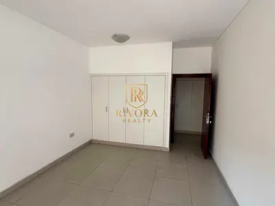 2 BHK | BALCONY | PRIME LOCATION