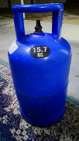 15.7kg Blue LPG Gas Cylinder - Nice Condition