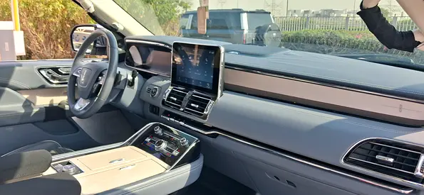 2021 Lincoln NAVIGATOR 缩略图 12