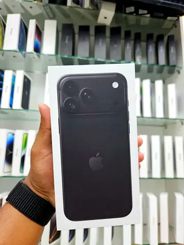 Sealed iPhone 18 pro max 1TB black