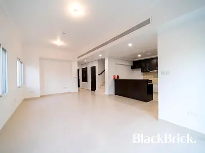 Excellent Unit | Spacious & Clean