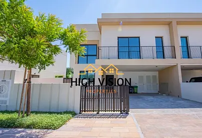 4BR 4XS Villa | Single Row | Private Garden