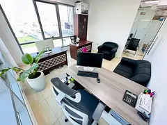 Spacious office | Bank account assistance |Free Amenities