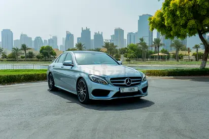 Mercedes-Benz C200 2016 | GCC Specs | Well Maintained