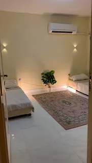 ابوظبي الخالديه شارع الخليج العربي مع الكورتيش