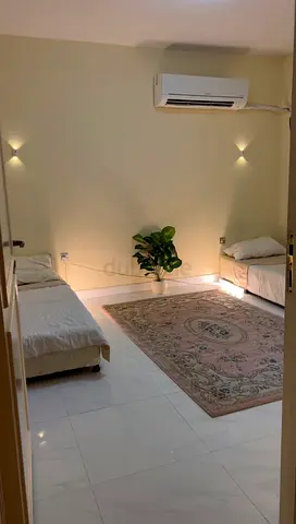 ابوظبي الخالديه شارع الخليج العربي مع الكورتيش