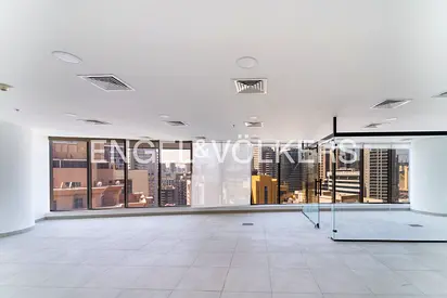 Unfurnished | 3 Parking | 12 Cheques
