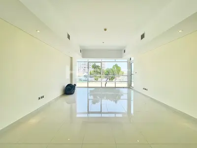Waterfront Living | Vacant Now | Basement Parking