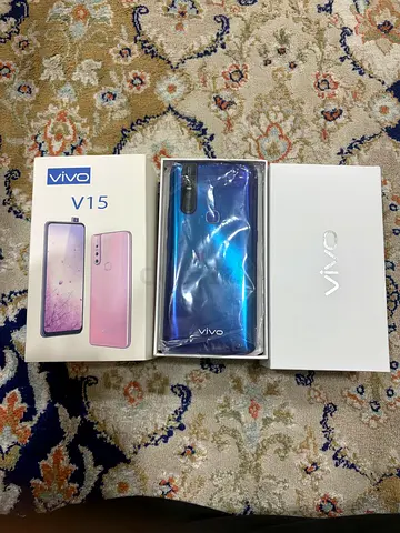 Vivo V15 in box - Blue, unused screen protector still on