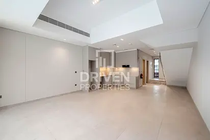 Huge Garden | Multiple Units | Area Expert