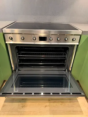 Smeg 90 cm induction hob Cooker
