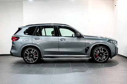 صورة 3 لـ 2026 BMW X5