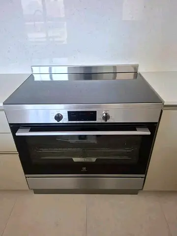 Electrolux EFE946SD 90 cm Electric Cooking Range