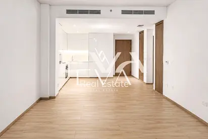 UNFURNISHED | HIGH FLOOR | VACANT