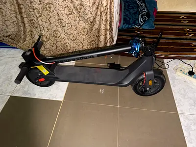Xiaomi scooter 4 lite 2nd gen like new 5days use