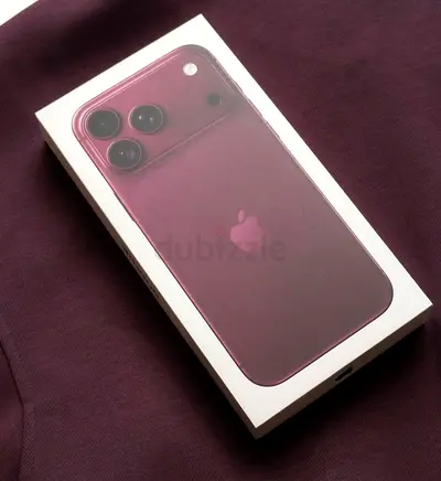 Apple I phone 18 pro max burgundy  256 TDRA